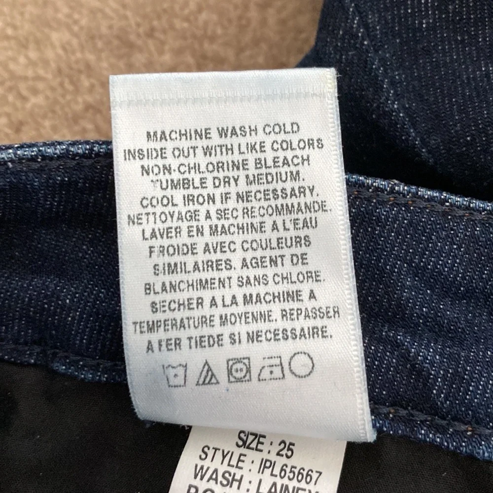 JOE’S Dark Blue Denim Jeans Size 25W